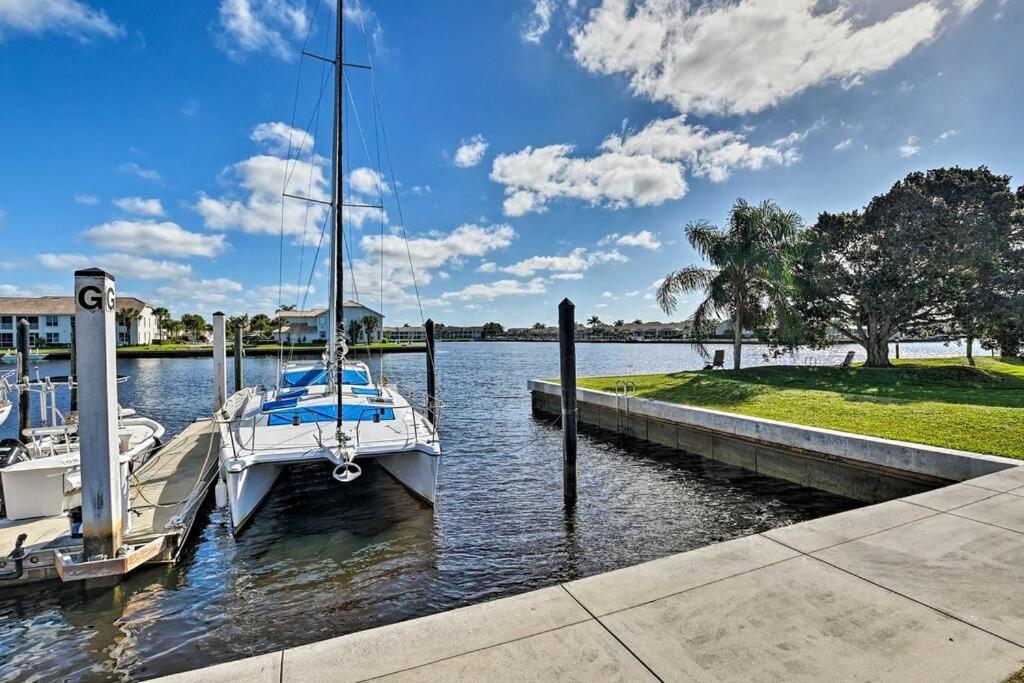 Marina Getaway On The Water! Apartment Naples Exterior photo